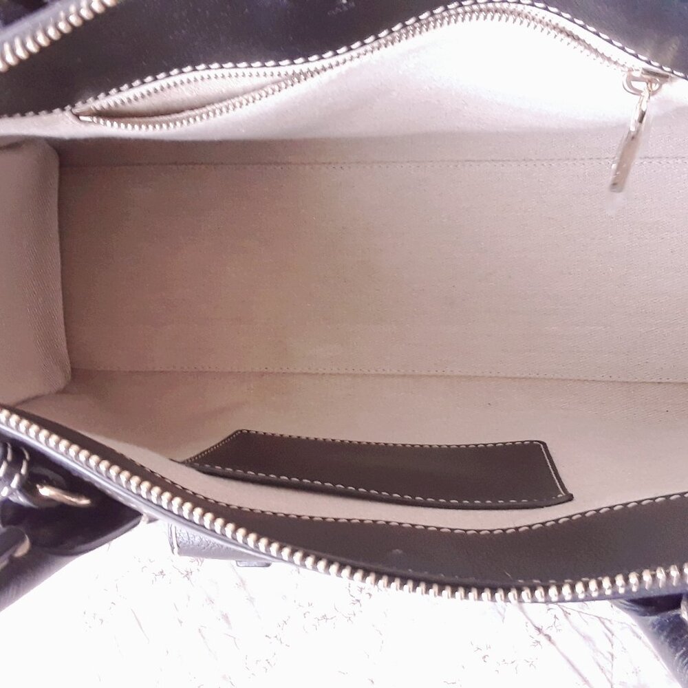 Chloé Edith Medium Day Bag in Black Buffalo Leather - Picture 12 of 16